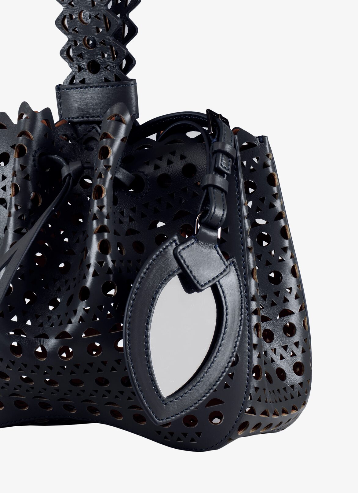 CLOSED BAG PM CUIR LUX VIENNE NIGHT ALAÏA NIGHT BLUE  CLOSED BAG PM CUIR LUX VIENNE NIGHT